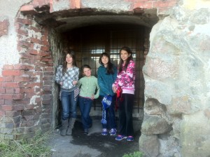 Natasha, Mikayla and Davidson girls somewhere.. not sure where!